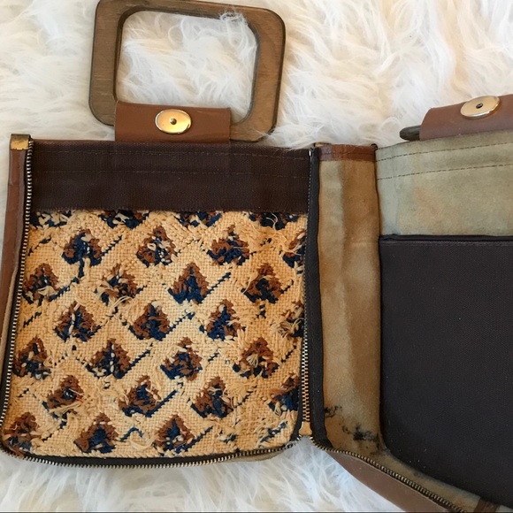 Handmade Vintage Embroidered Handbag HOST PICK - Picture 4 of 8